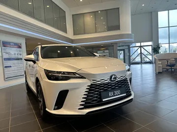 Купить Lexus RX, V Белый 300 2.0 AT (248 л.с.) 4WD от 8100000 ₽. в Оренбурге