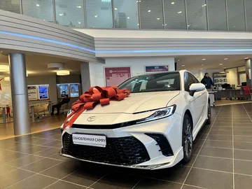 Купить Toyota Camry, IX (XV80) China Market Белый 2.0hyb CVT (197 л.с.) от 4350000 ₽. в Оренбурге