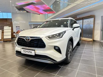 Купить Toyota Highlander, IV (XU70) Белый 2.0 AT (248 л.с.) 4WD от 5850000 ₽. в Оренбурге